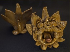 Jinxi from the back and the front